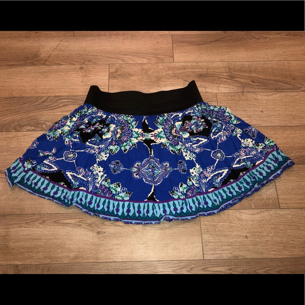 💥3/$15 Body Central Mini Skirt